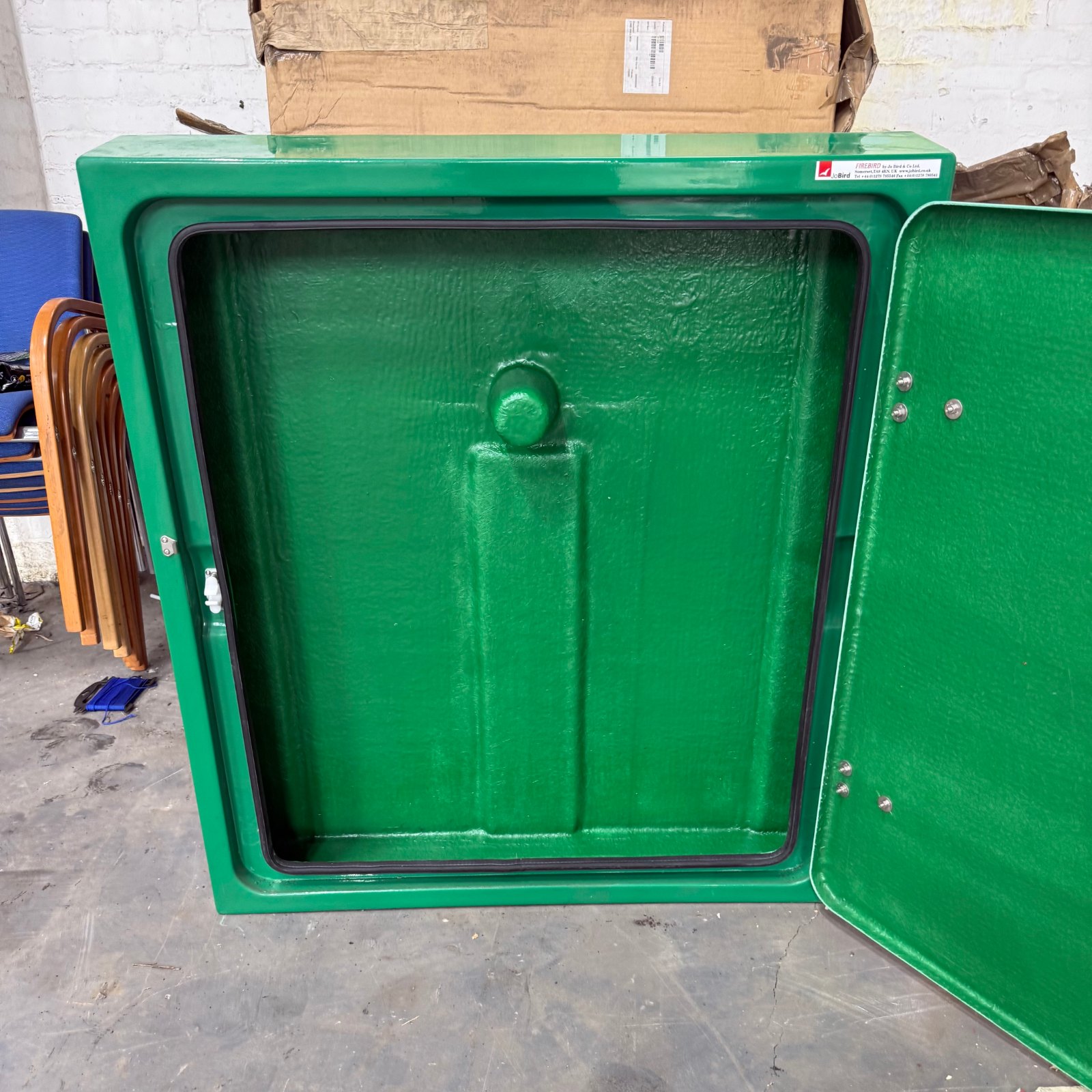 JB15 JoBird Lifebuoy Cabinet — photo 2 of 4