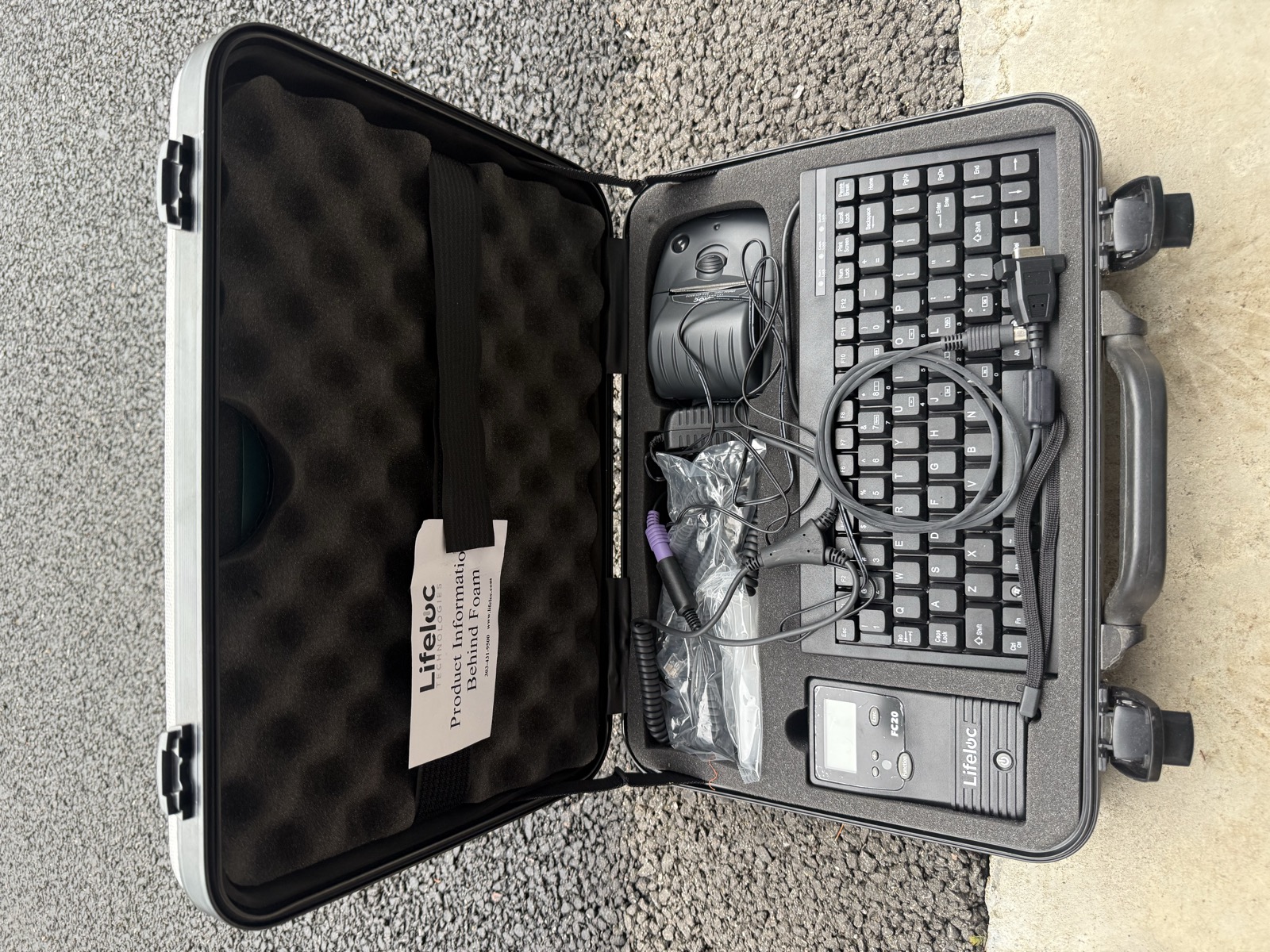 Lifeloc FC20 Professional Breath Alcohol Tester — Full Kit — photo 2 of 4