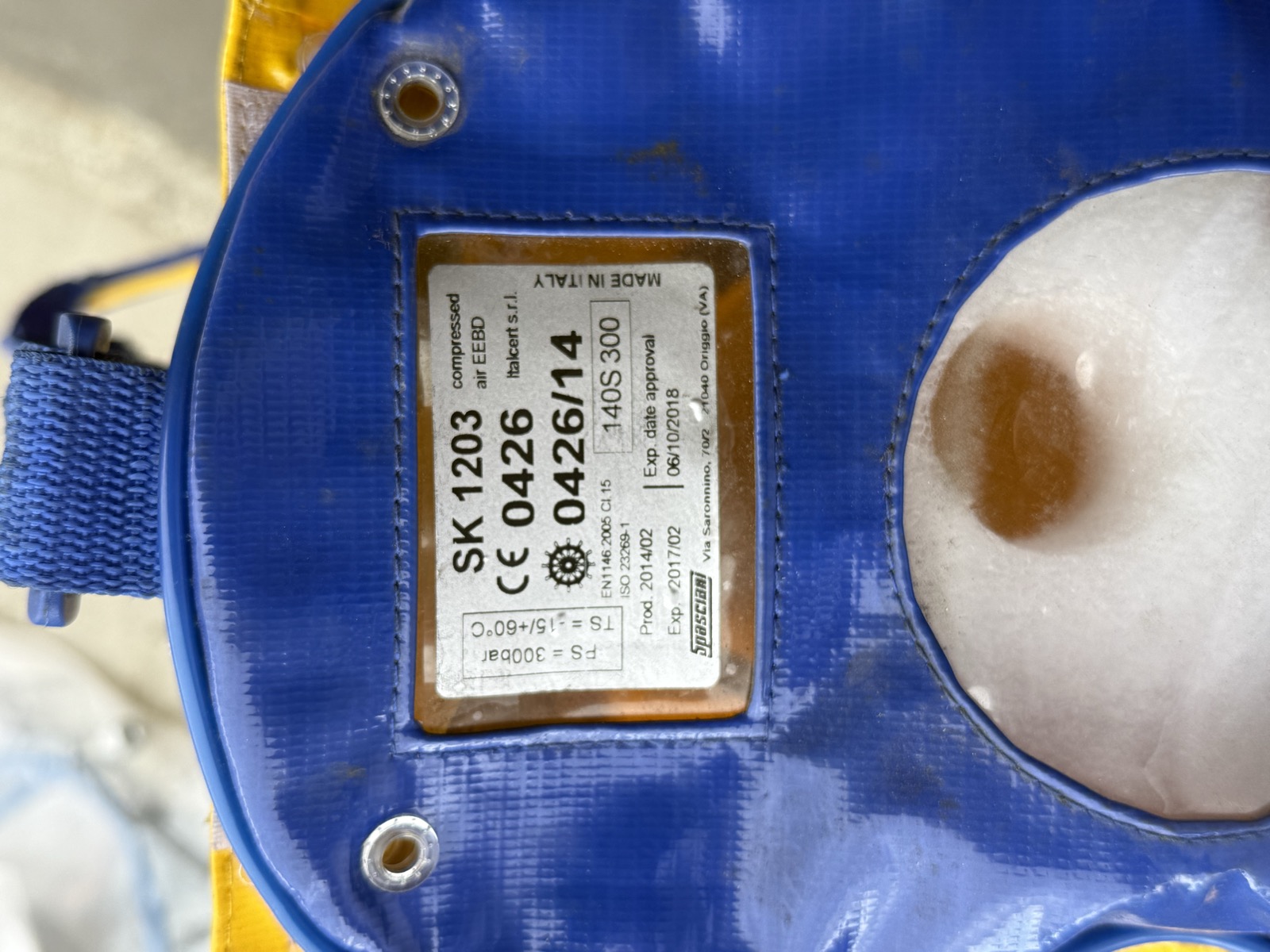 Spasciani SK1203 Emergency Escape Breathing Device (EEBD) — photo 3 of 4