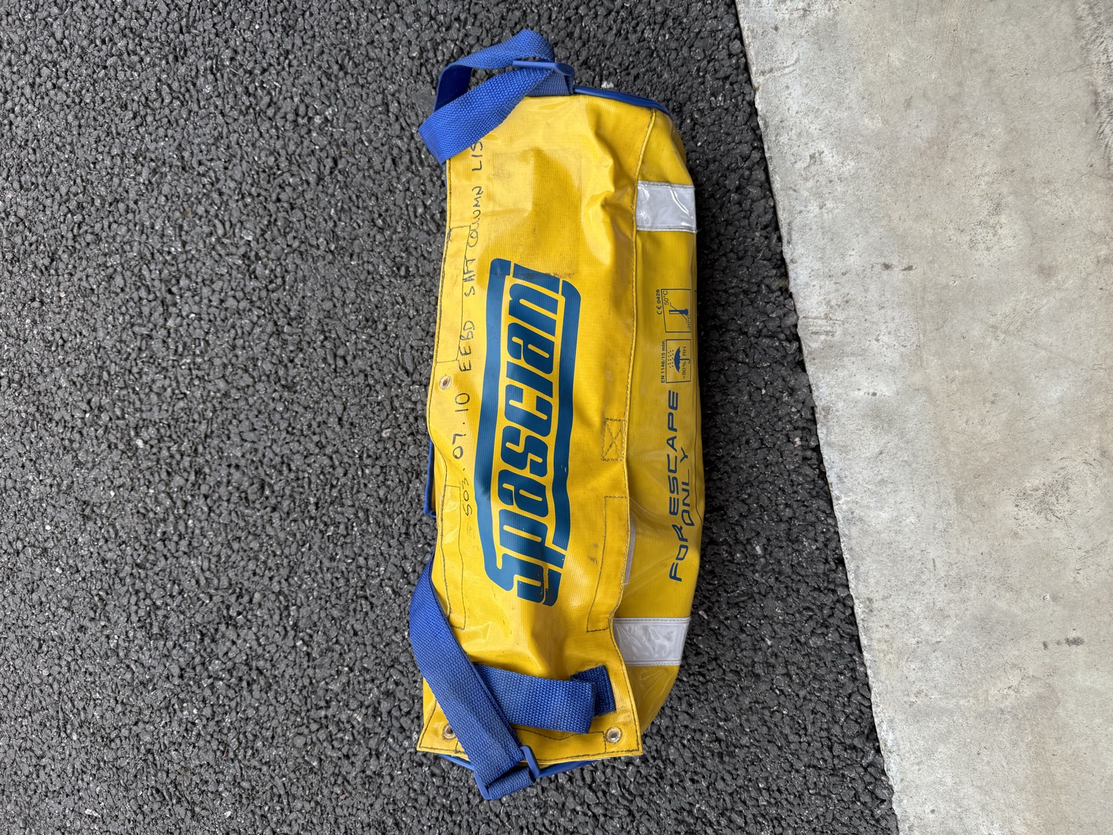 Spasciani SK1203 Emergency Escape Breathing Device (EEBD) — photo 4 of 4